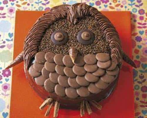 Creative-Chocolate-Button-Cakes-DIY-Ideas-10