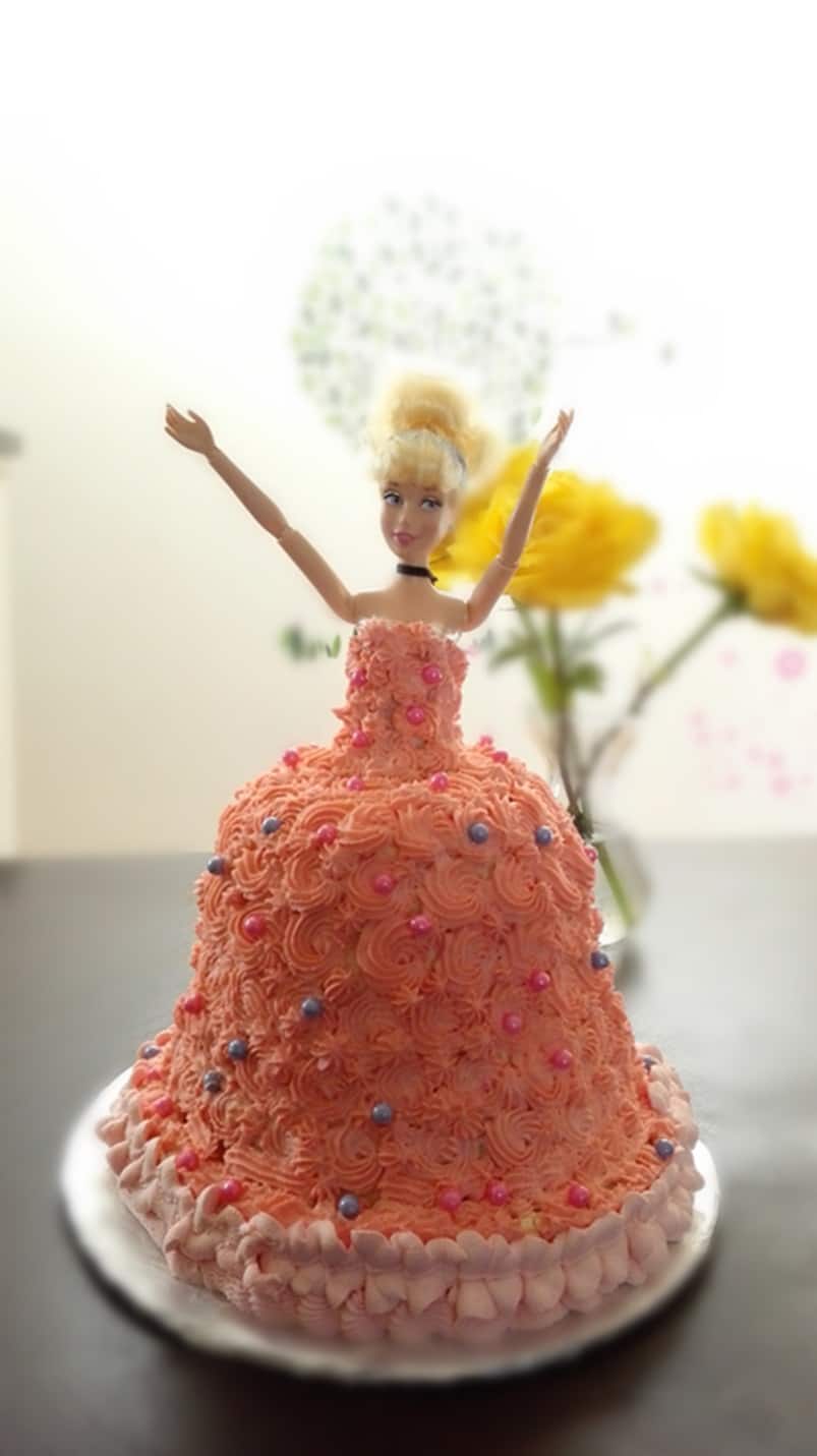 DIY-Barbie-Doll-Cake-with-Heavy-Whipping-Cream-Frosting-DIY-Barbie-Doll-Cake-with-Heavy-Whipping-Cream-Frosting-010