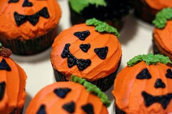 Halloween-cupcake-decorating-ideas