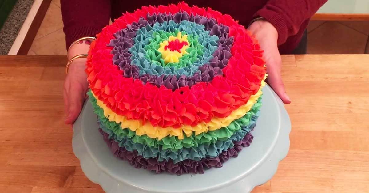 This Rainbow Cake Has A Sweet Surprise Inside