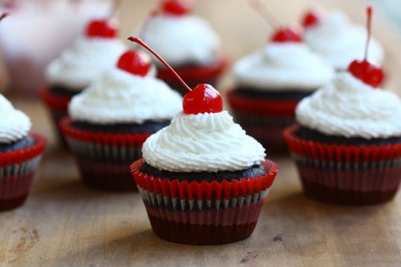 coca cola cupcakes