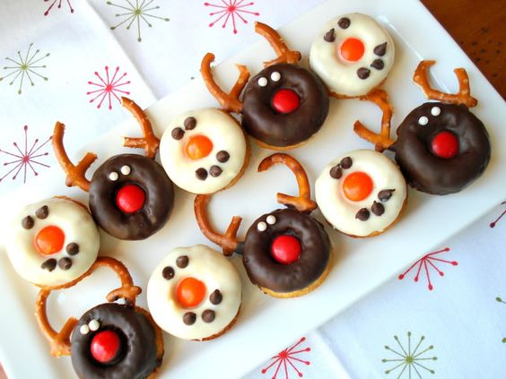 donuts decorated for christmas 3