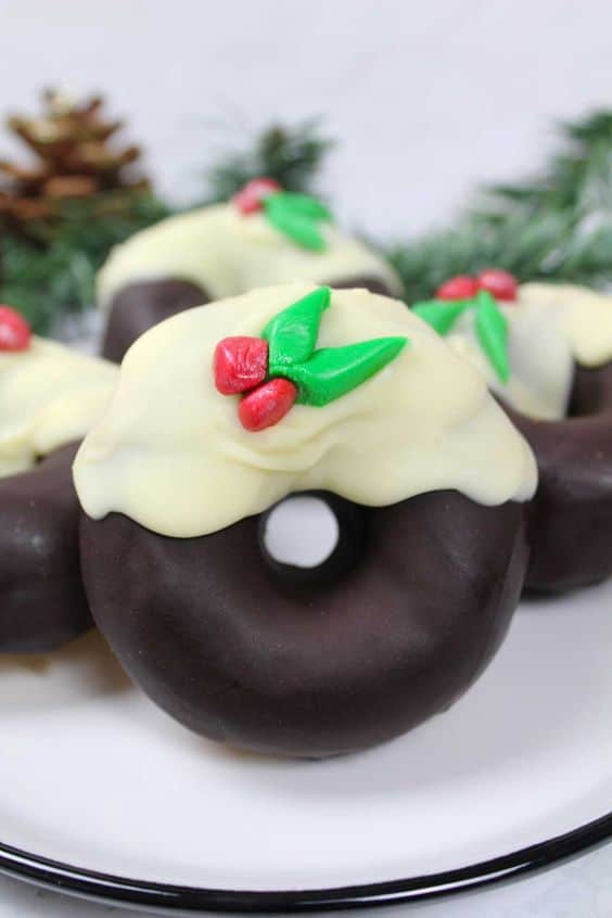 donuts decorated for christmas 9