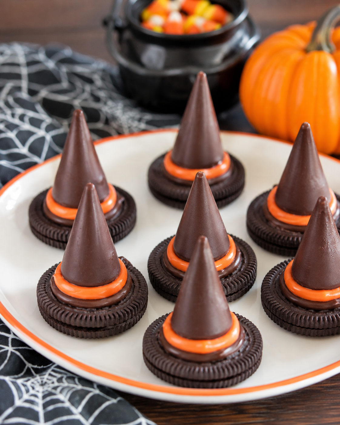 Fun and Easy Halloween Snacks for Kids %title % fun and easy halloween snacks for kids 8