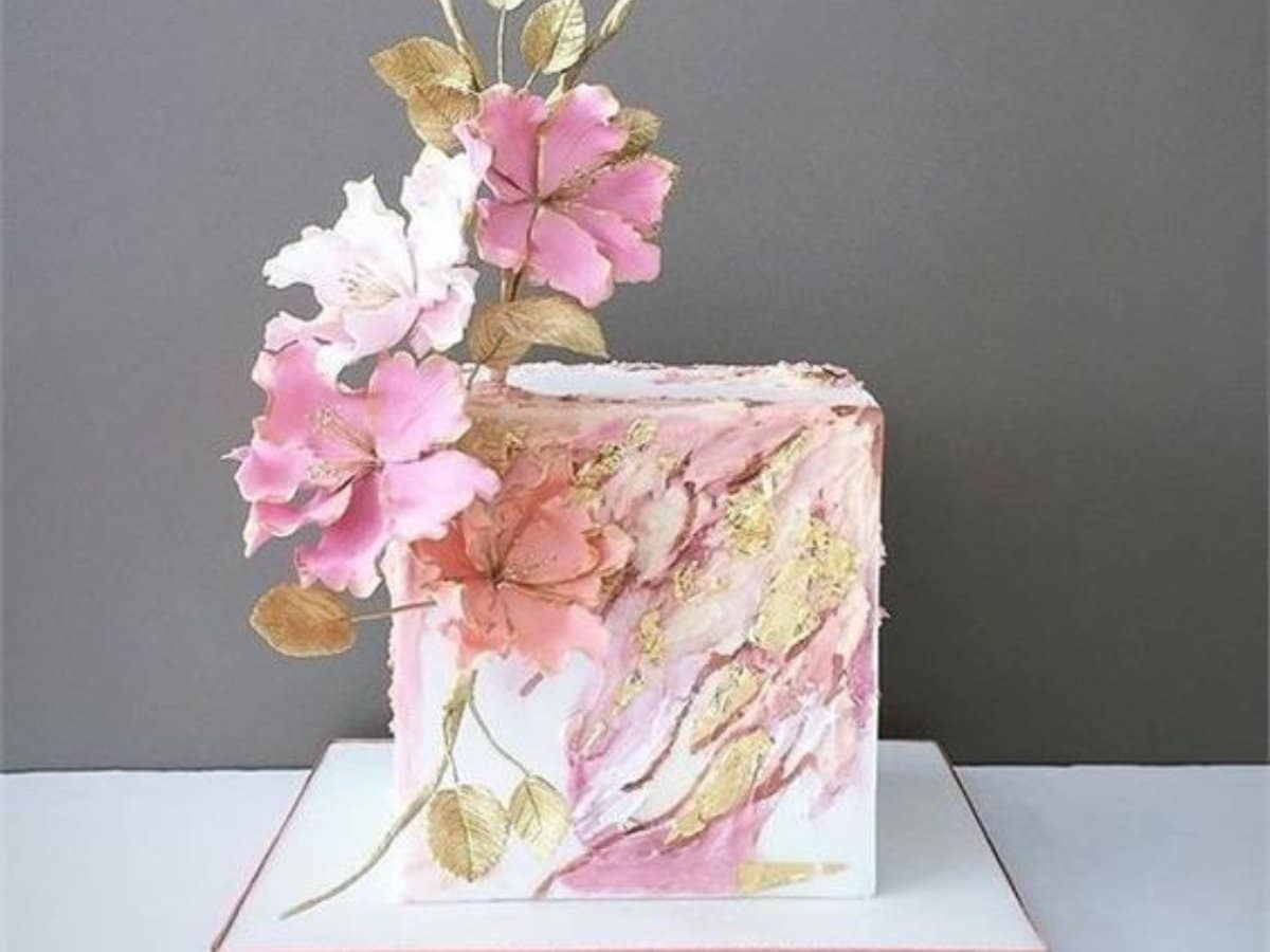 girly modern cake inspirations 15