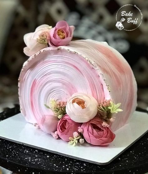 girly modern cake inspirations 2