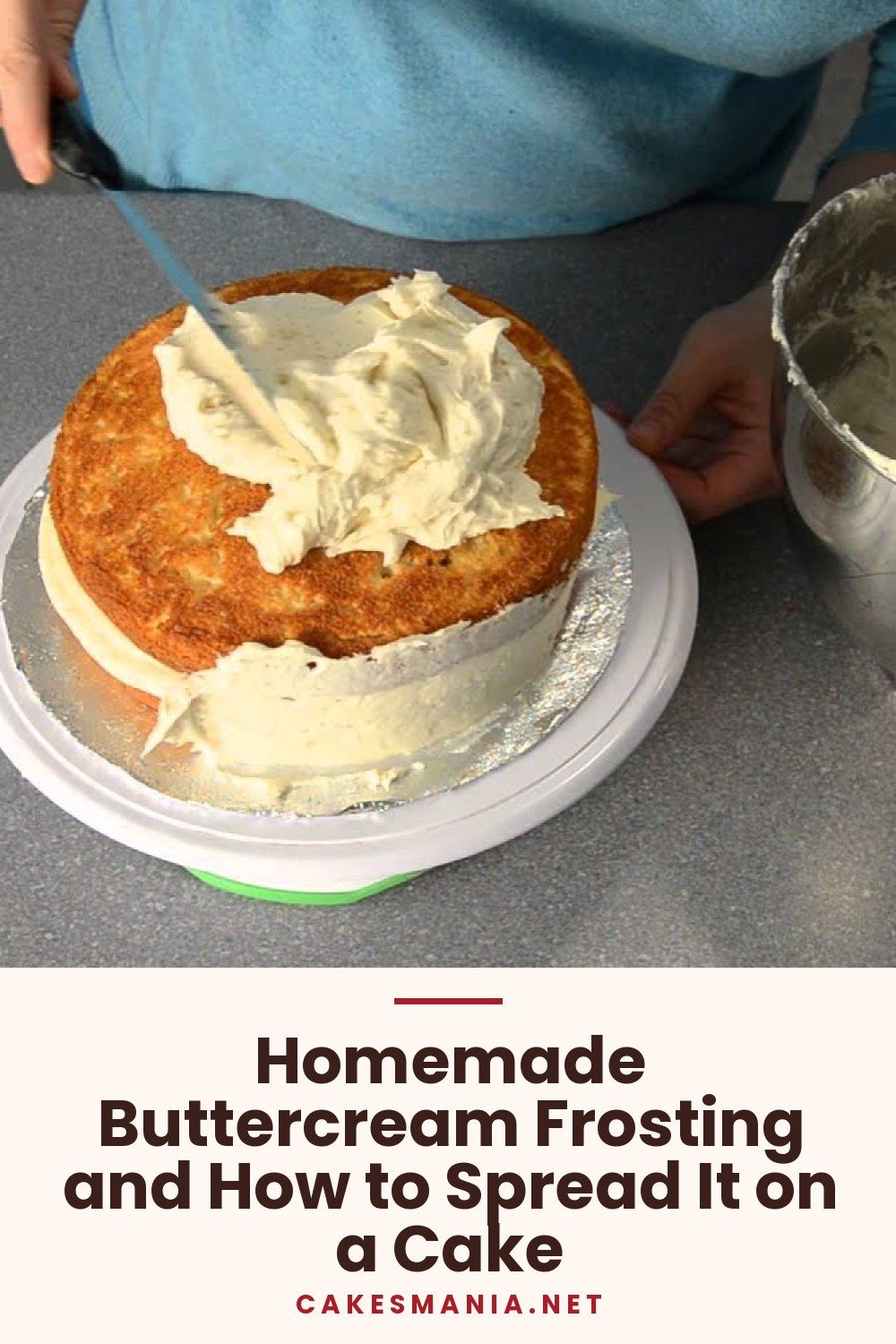 Homemade Buttercream Frosting and How to Spread It on a Cake