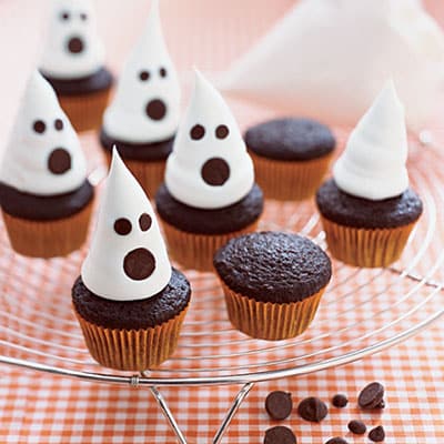 mini-ghost-cupcakes