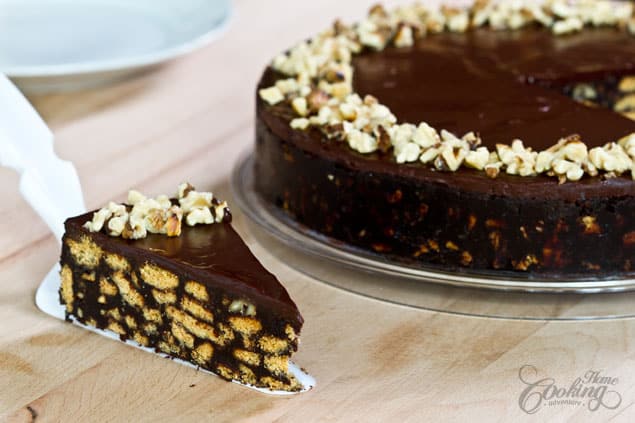 nobake chocolate biscuit cake