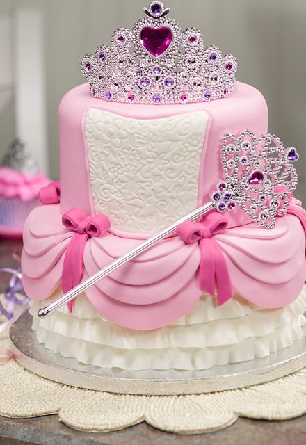 princess birthday cake 11