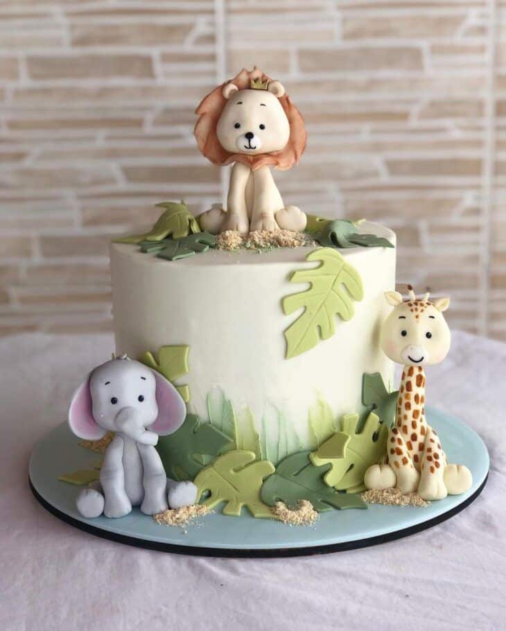 safari birthday cakes ideas 5