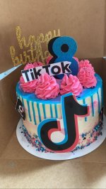 20+ Tik Tok Cake Ideas